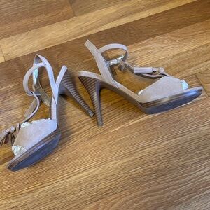 LOFT Women's Beige Tassel Sandals. Cork padded insole. Shadow from straps.